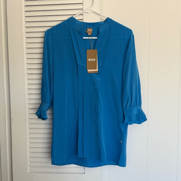 NWT Boss Birula Pleat 100% Silk Blouse Shirt, Size 2, Blue, $348 - Picture 1 of 6